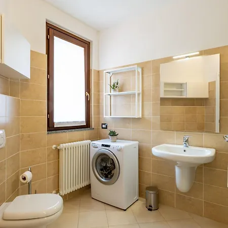 Re16 Regina By Interhome * Gravedona