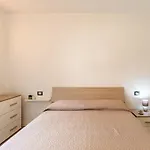 Apartment Re16 Regina By Interhome
