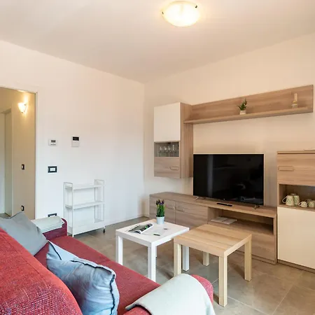 Re16 Regina By Interhome * Gravedona