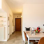 Re16 Regina By Interhome *